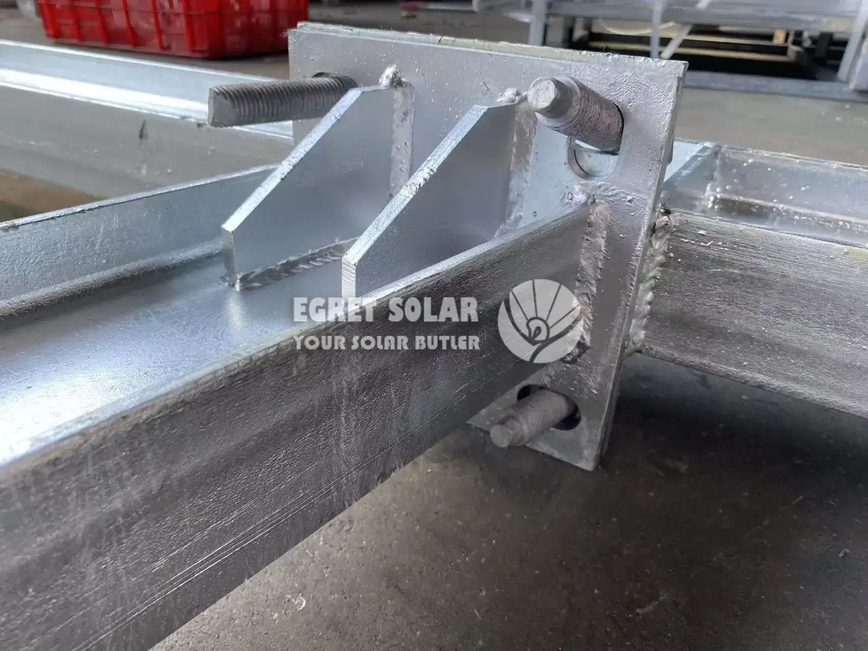 Carbon Steel vs. Aluminum Alloy: How to Choose Solar Mounting Systems? A Professional Breakdown!